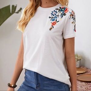 Emery Rose Floral Embroidery Top